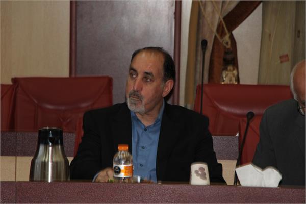 جلسه 215 کمیسیون دائمی