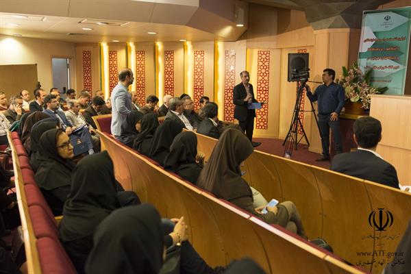 اولین نشست سراسری نمایندگان دانشگاهها و دستگاههای اجرایی کشور