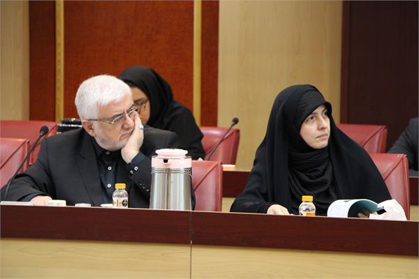 جلسه 221 کمیسیون دائمی