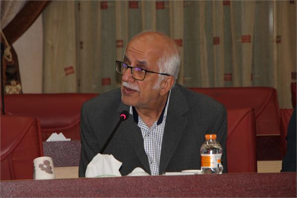 جلسه 215 کمیسیون دائمی