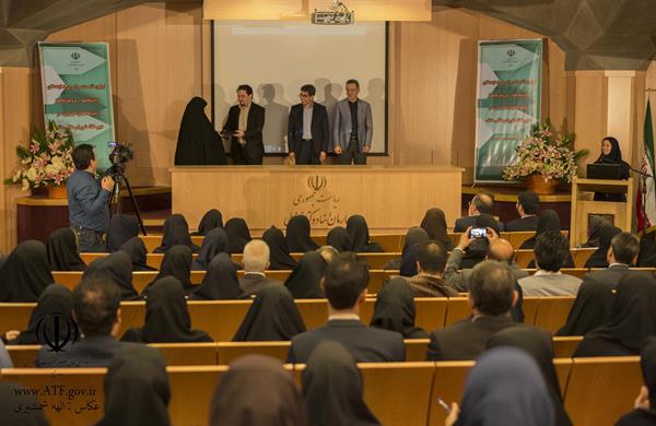 اولین نشست سراسری نمایندگان دانشگاهها و دستگاههای اجرایی کشور